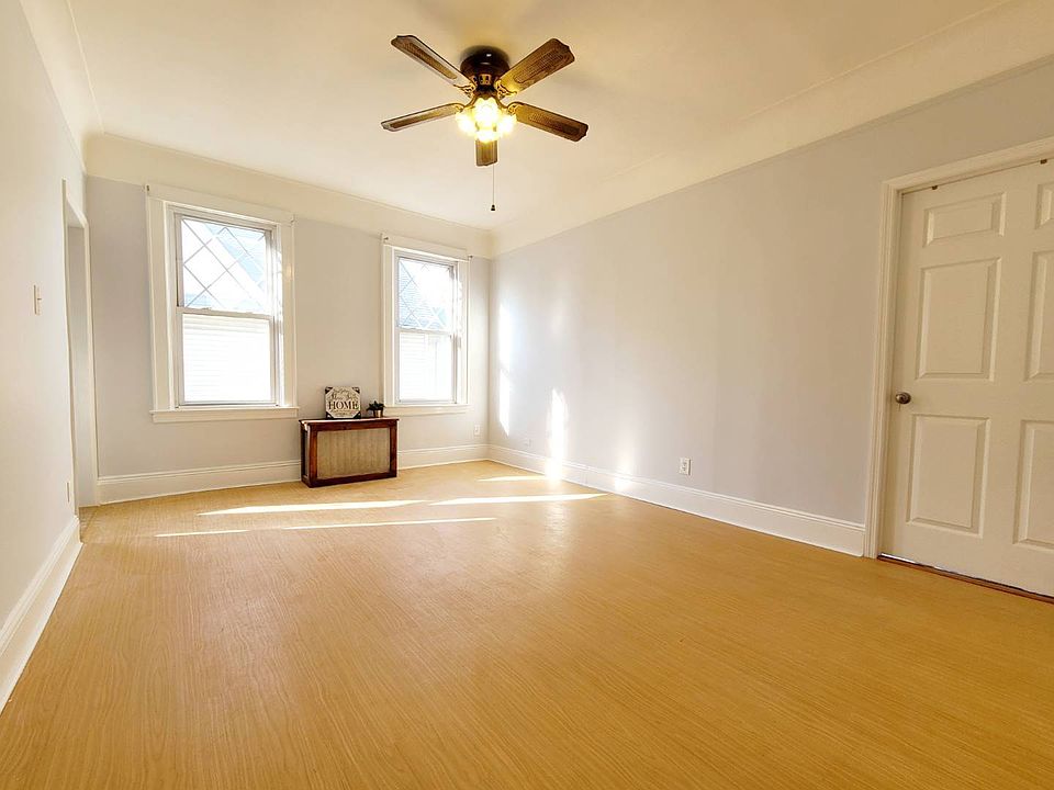 1st image of 174 Lowell Ave Floor 2