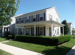 61 Harmony Ln, Romeoville, IL 60446