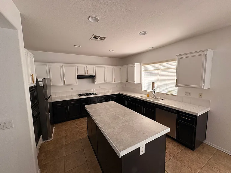 5875 Larry Dean St — Photo 18