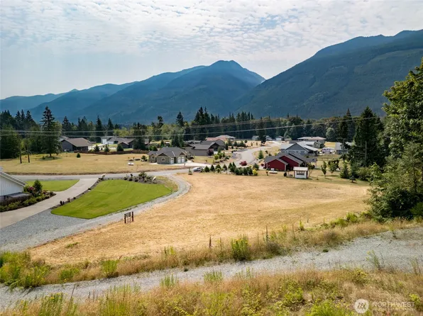 37373 Fieldstone Court, Sedro Woolley, WA 98284