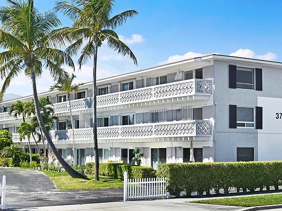 2nd image of 3705 S Flagler Dr APT 14