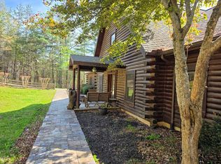 978 Ashley Ln, Young Harris, GA 30582
