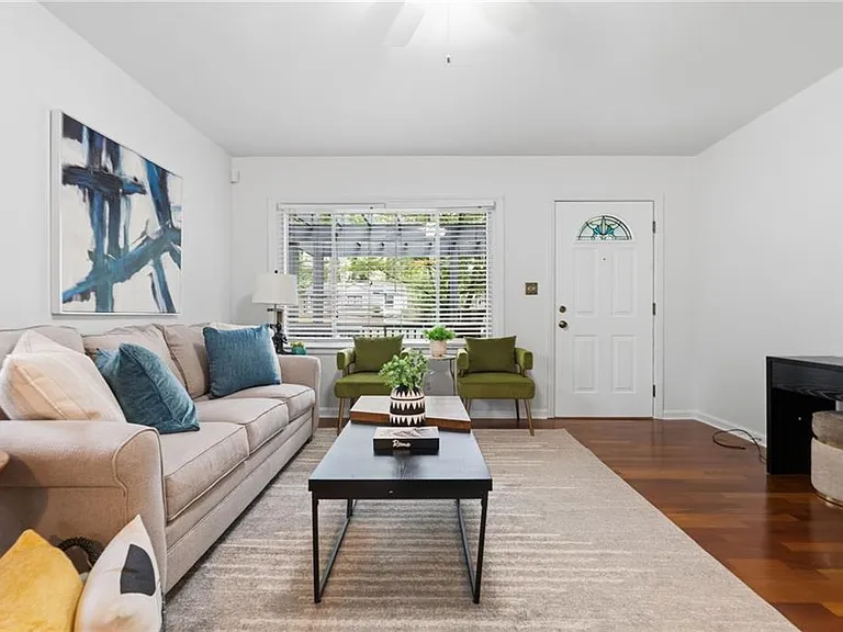 1714 San Gabriel Ave — Photo 6