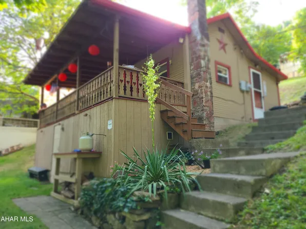 134 Finland Rd, Bedford, PA 15522