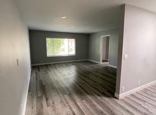 7251 Amigo Ave #18, Reseda, CA 91335