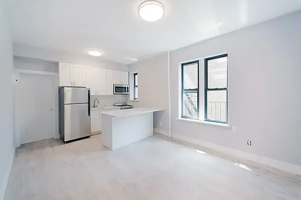 Rented by Living New York | media 12