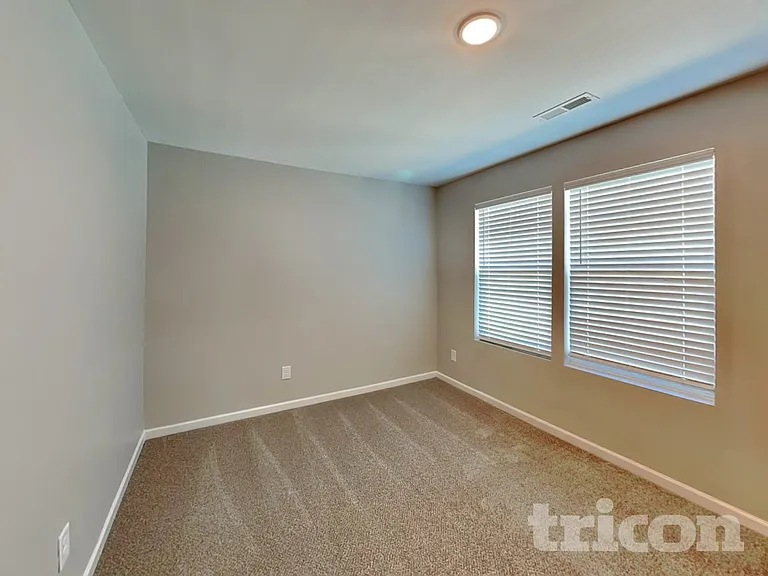 166 Oak Creek Rd — Photo 11