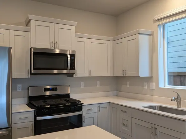 4371 Savannah Loop NE, Lacey, WA 98516