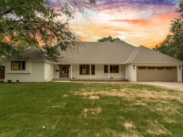 7966 E Dublin Ct, Wichita, KS 67206