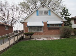 46 165th Pl, Calumet City, IL