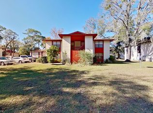 472 Bentwood Ln, Orange Park, FL 32073