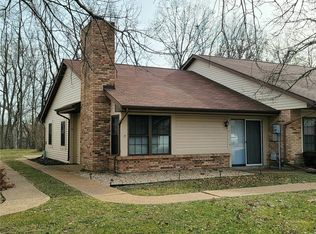 26 Rabbit Trail Dr, Washington, MO 63090