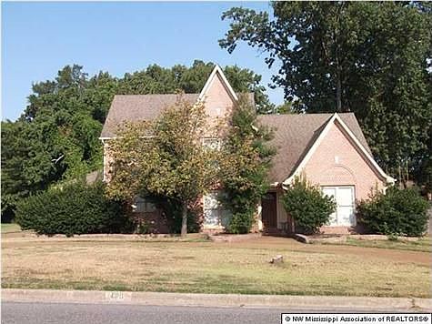 3rd image of 8119 Longwood Dr