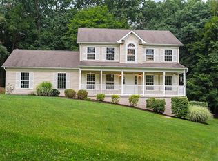 2389 Jenkinson Dr, Pittsburgh, PA 15237