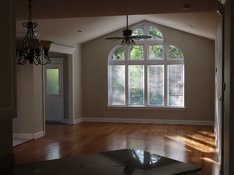1482 Saint Thomas Cir — Photo 10