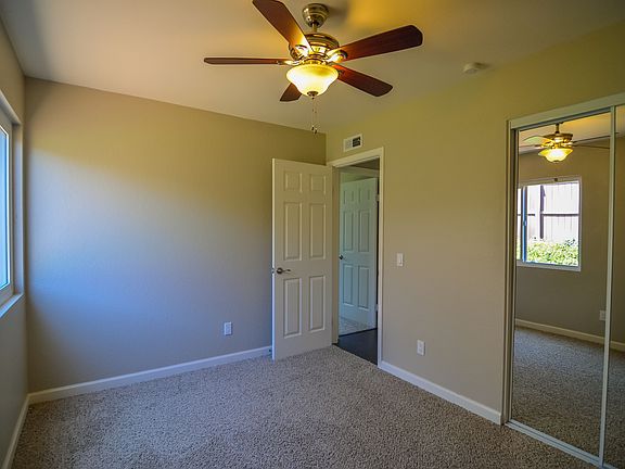 5th image of 432 Chad Ct