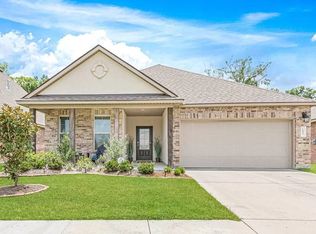 1037 Foxtail Dr, Baton Rouge, LA 70820