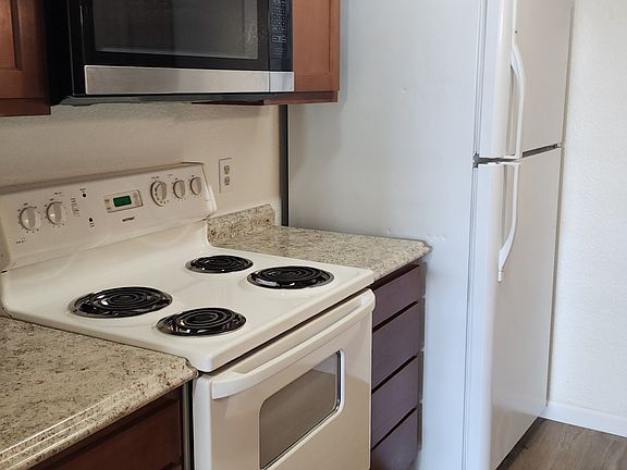 2nd image of 2752 N Salem APT 101