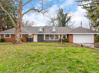 384 Enfield Rd, Dayton, OH 45459