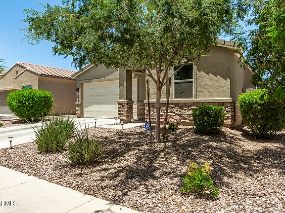 3rd image of 384 W NIKITA Drive