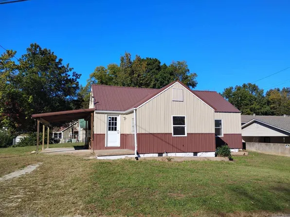 1403 N Bryant St, Pocahontas, AR 72455