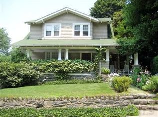 27 Orchard Rd, Larchmont, NY 10538