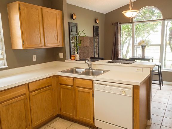 5th image of 13110 Jupiter Hills Ct