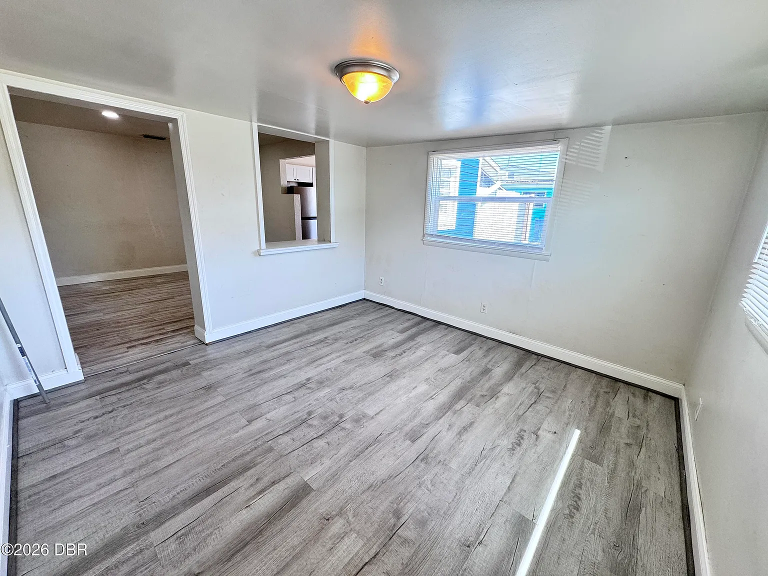 3 bed, 1.0 bath, 1386 sqft, $2,150 — Photo 2