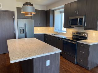 1708 5th St APT 502, Coralville, IA 52241