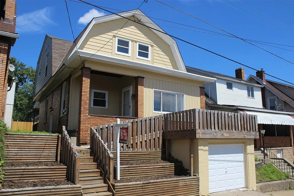 459 Ohio Ave photo 1