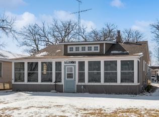 4756 E Rannells Rd N, Knox, IN 46534