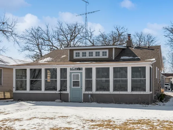 4756 E Rannells Rd N, Knox, IN 46534