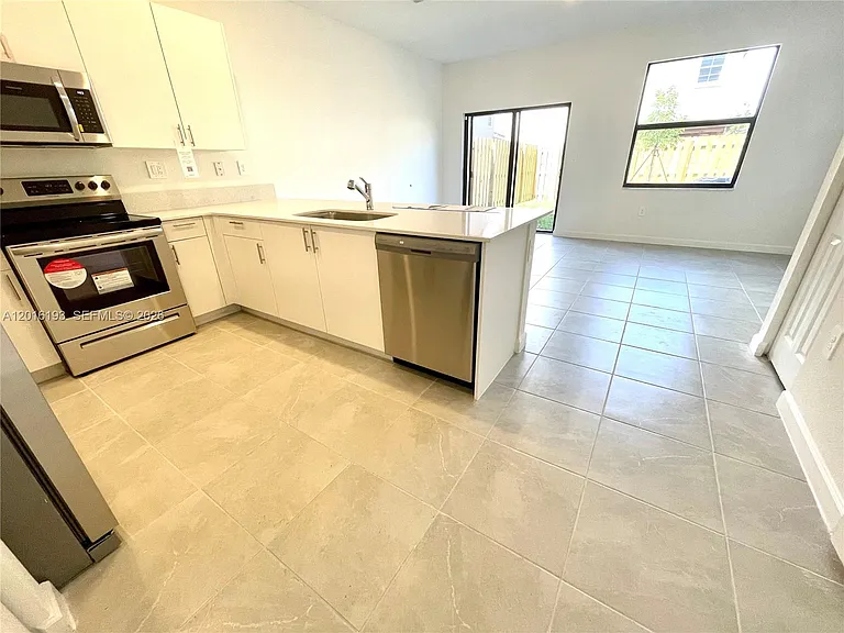 11737 SW 245th Ter #0 — Photo 4