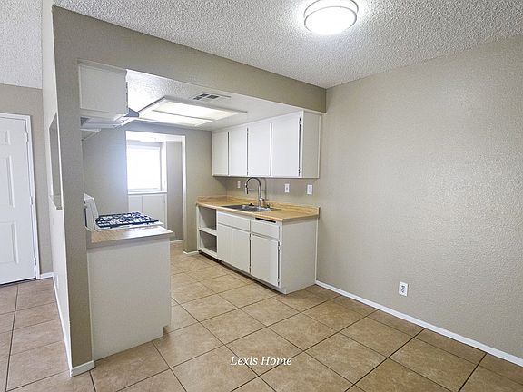 5th image of 9735 Pyrite Ave APT 3