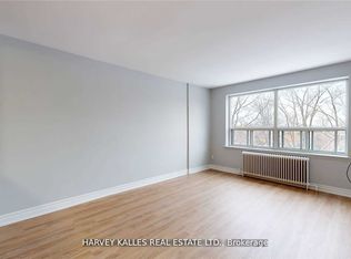 2 Greentree Ct #104, Toronto, ON M6M 2A5