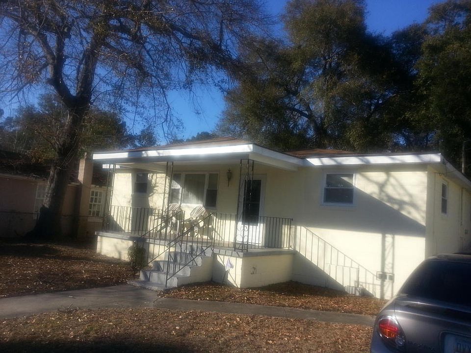 1st image of 3351 Dowling St