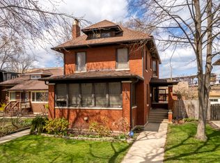 1516 W Sherwin Ave, Chicago, IL