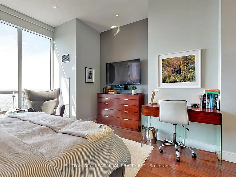 825 Church St #Penthouse 401 — Photo 19
