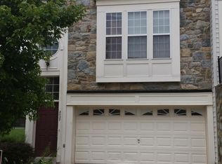 2027 Capstone Cir, Herndon, VA 20170