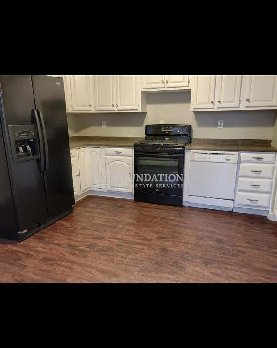 41 Gillooly Rd — Photo 3