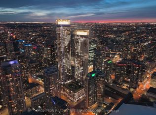 1 Concord Cityplace Way #5512, Toronto, ON M5V 3V4