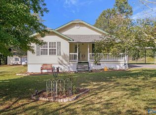 737 Chumley Rd, Boaz, AL 35956