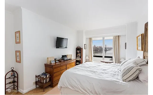 Sold by Douglas Elliman | media 12