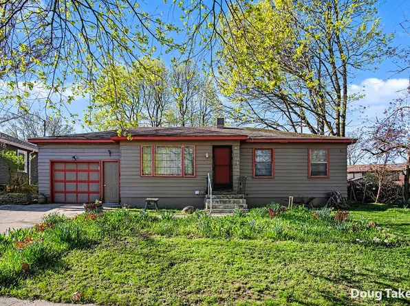 402 Shirley St NE, Grand Rapids, MI 49503