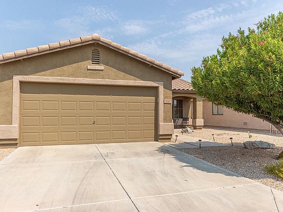 3rd image of 100 E Zinnia Pl