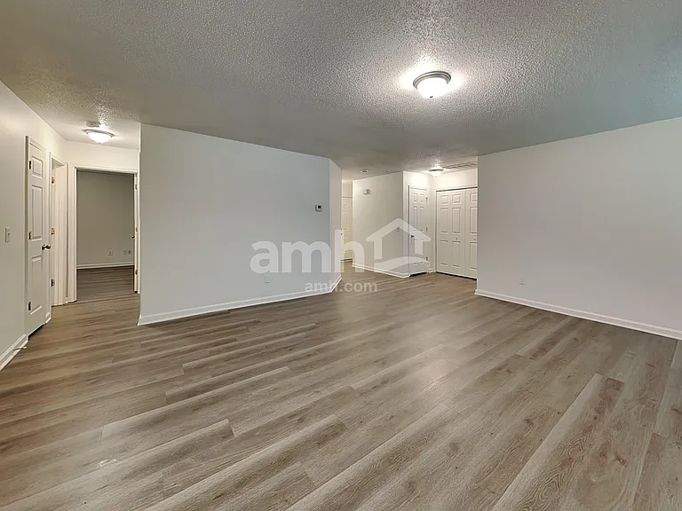 4020 Landerwood Dr — Photo 7