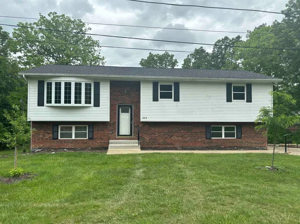 2814 Azalea Dr, Flatwoods, KY 41139