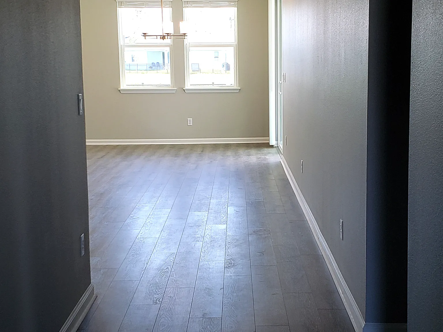 89 Signet Cir — Photo 4