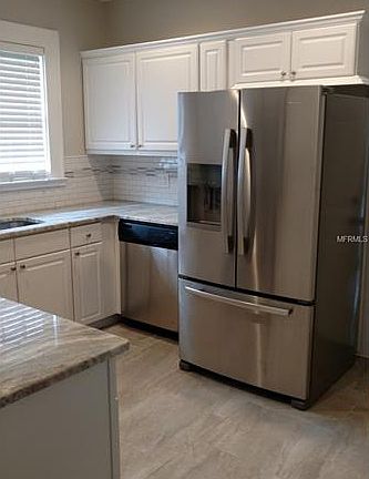 5th image of 515 S Carpenter Ave