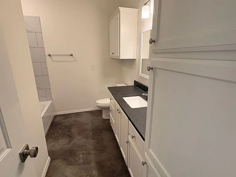 10303 Stone Meadow Dr — Photo 6